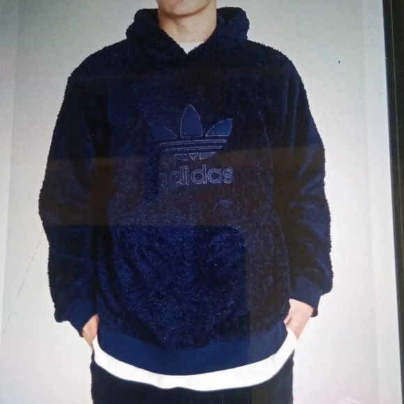 Adidas fluffy Fleece pull over hoodie size  mens medium - Picture 2 of 8